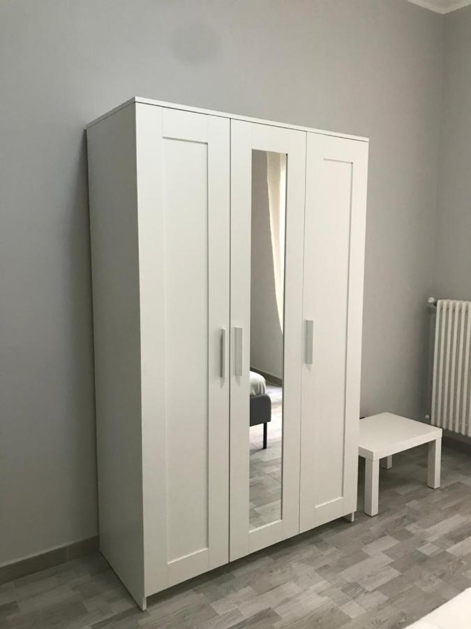 Il Borgo Antico: Vista Su Reggia Di Venaria Reale Apartment Luaran gambar